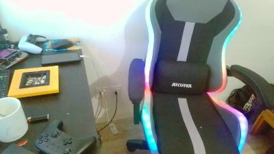 Guillaume9221a webcam cam4 model stream image