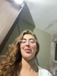 miiabellovic webcam stripchat model stream image