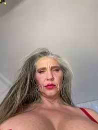 Alimela webcam stripchat model stream image