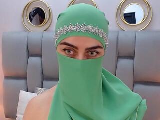 Aliah Manzur webcam model stream image