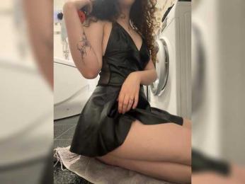 Foxi0-0 webcam model stream image