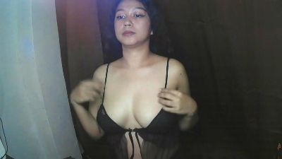 LexiLussst webcam model stream image