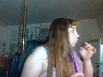 BustyPrincessLeila webcam model stream image