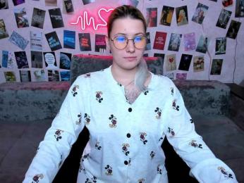 Ulya11Cutex webcam bongacams model stream image