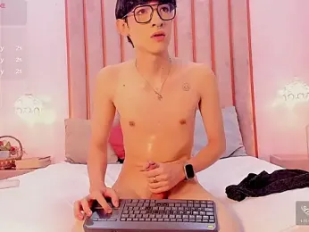 LiamVoss webcam model stream image