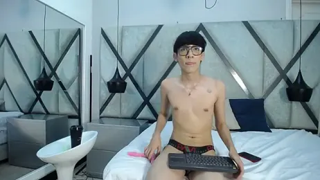 LiamVoss webcam model stream image