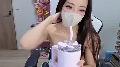 Ema_japanese webcam model stream image