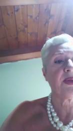 Divina_Erotica webcam model stream image