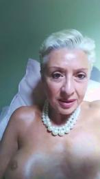 Divina_Erotica webcam model stream image