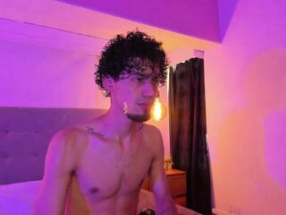 Chriss Angel webcam model stream image
