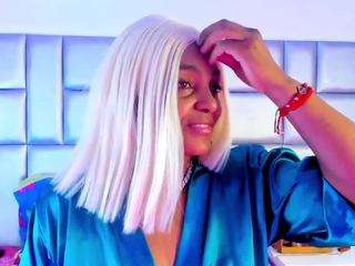 lovely-nicki webcam model stream image