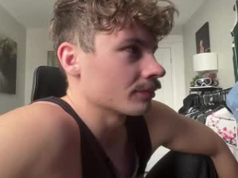 chadtitan webcam model stream image