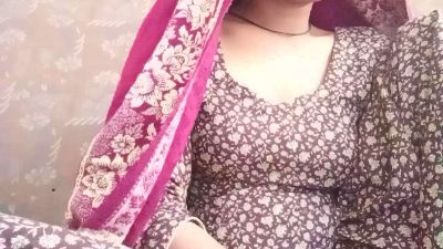 Riya_khan03 webcam model stream image