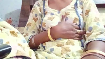 Riya_khan03 webcam model stream image