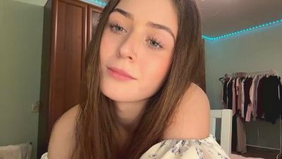 AdalineFontus webcam model stream image