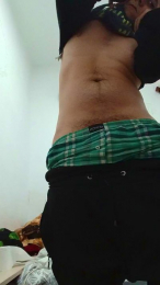 Luigplay webcam model stream image