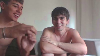 gualas webcam model stream image