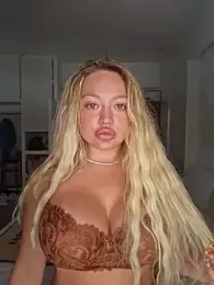 misstitmouseofficial webcam model stream image