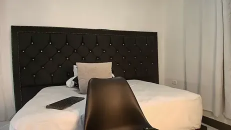 NohaDrake webcam model stream image