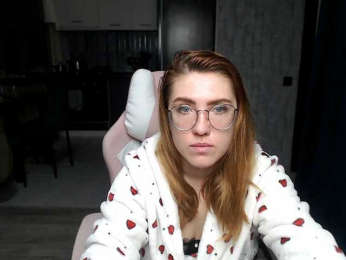 Regimasmile webcam model stream image