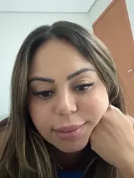 lariic webcam model stream image