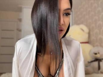 Honey-Trapp webcam bongacams model stream image