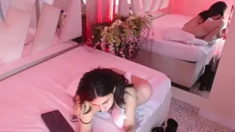 Sara_Foxx1 webcam model stream image