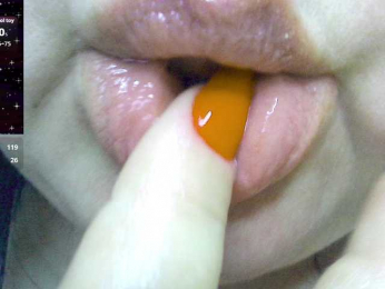 -WINNI-PUX- webcam model stream image