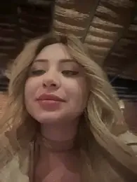 SaraFerreira webcam model stream image