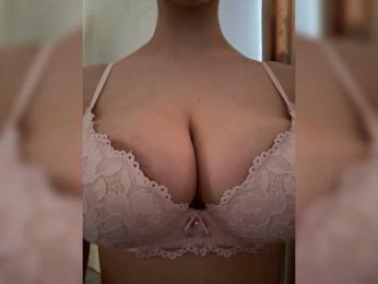 PerisanStyle webcam model stream image