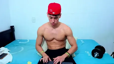 Luke_Muscle webcam model stream image