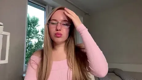 AmeliaOakheart webcam model stream image