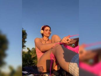 Marseline32 webcam bongacams model stream image