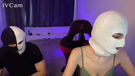 Fieryblow webcam model stream image