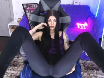 luckyrebel_ webcam model stream image