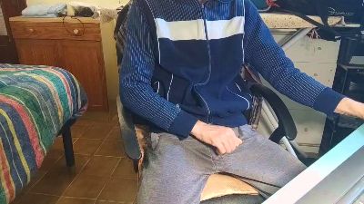 vald83 webcam cam4 model stream image