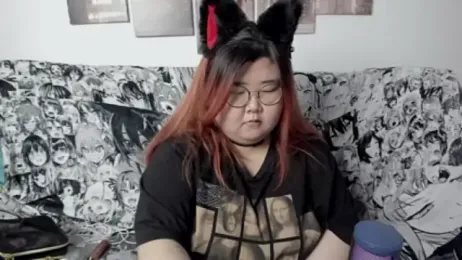 Nadine_asian webcam model stream image