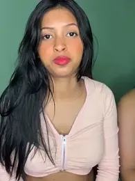 Milanyvero_ webcam model stream image