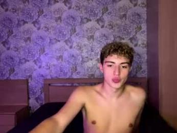 alfredsweet webcam model stream image