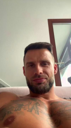 Mikeeeel webcam model stream image