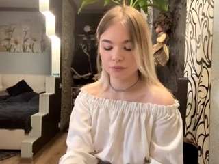 loritaklusman webcam model stream image