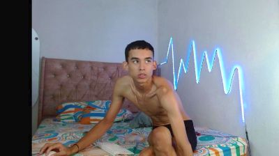 alexx_boys webcam model stream image