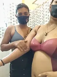 Loving_Naughtycouple webcam stripchat model stream image