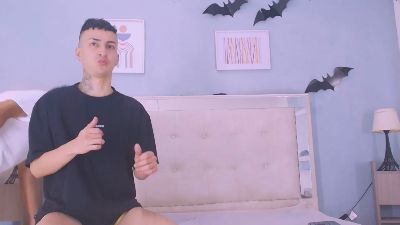 MaxiAndDamian webcam model stream image