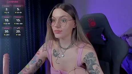 Marta_May_ webcam model stream image