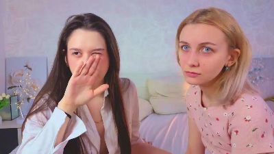 JaniceMelani webcam model stream image