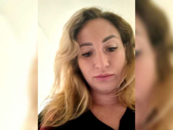 goddesssssss webcam bongacams model stream image