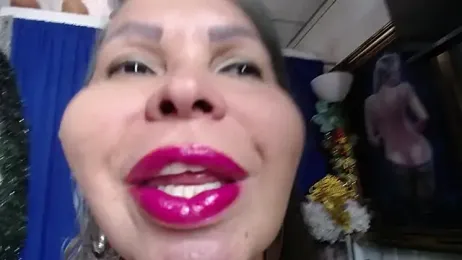 mia_beatles webcam stripchat model stream image