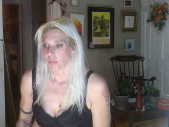 mylfGlama webcam model stream image