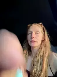 GoldenFlameGoddess webcam stripchat model stream image